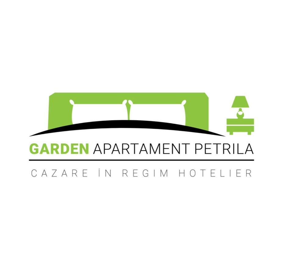 Garden Apartament Petrila Zewnętrze zdjęcie